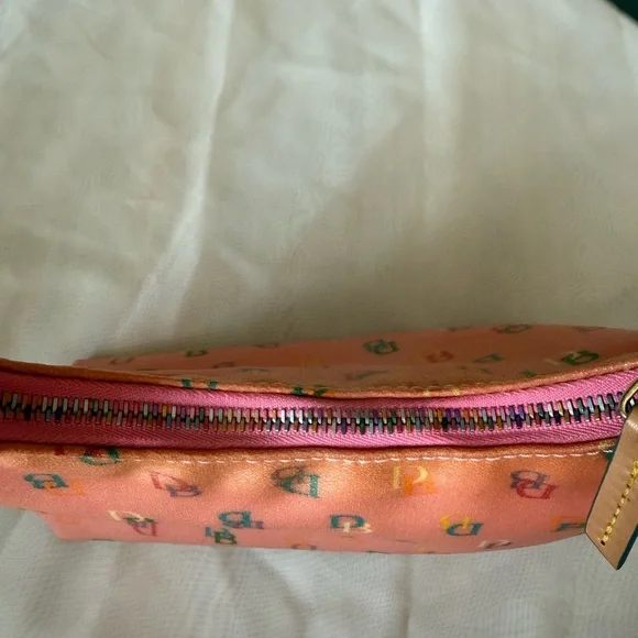 Dooney & Bourke Pink Multicolor Logo Shoulder Bag - Picture 5 of 6